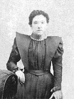 [Lavina Linder]